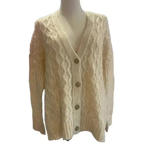 American Eagle Cable Knit Cardigan V Neck Wool Blend NWT Small - Picture 1 of 3